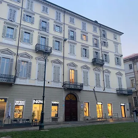 Angolo Di Viola * Torino